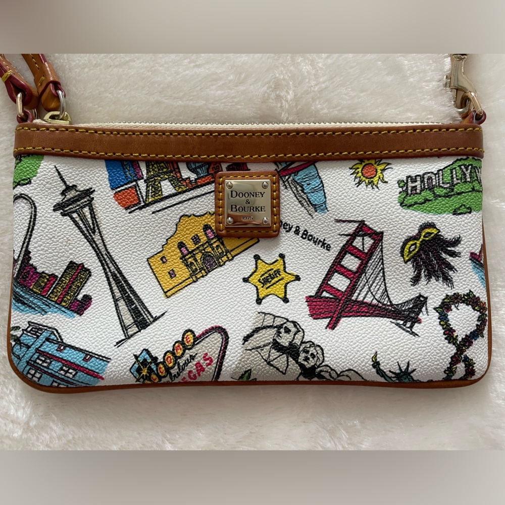 Dooney & Burke mini shoulder bag